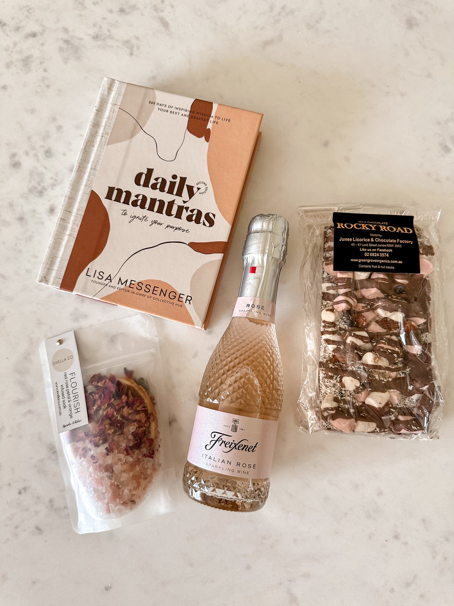 Mother's Day // Mini 1